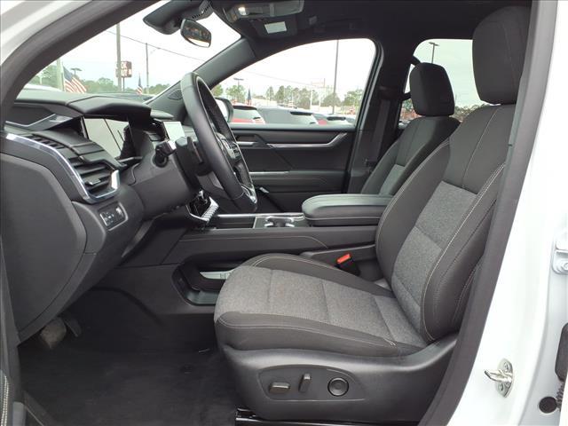 used 2025 GMC Acadia car, priced at $33,552