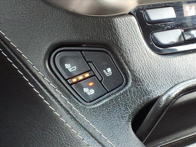 used 2019 GMC Yukon XL car, priced at $32,972