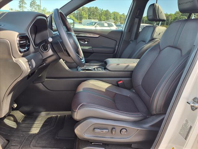 used 2025 Honda Pilot car, priced at $50,773