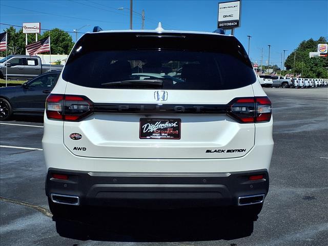 used 2025 Honda Pilot car, priced at $50,773