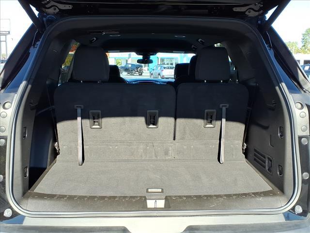 used 2023 Chevrolet Traverse car, priced at $25,736