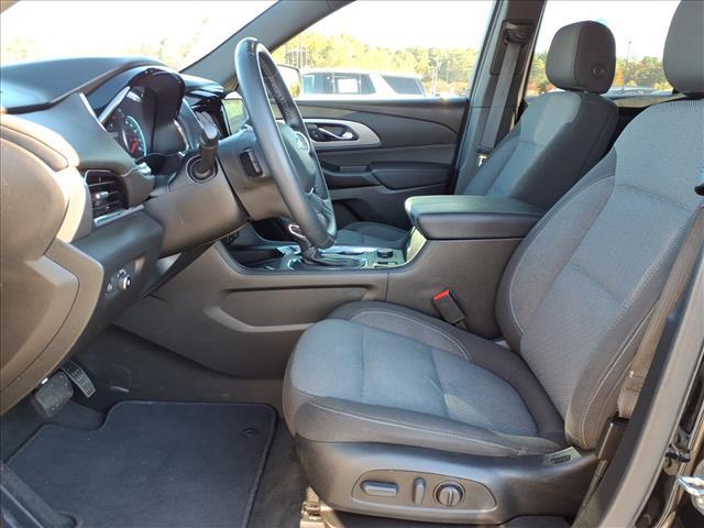 used 2023 Chevrolet Traverse car, priced at $25,736