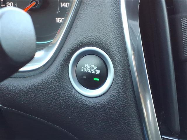 used 2023 Chevrolet Traverse car, priced at $25,736