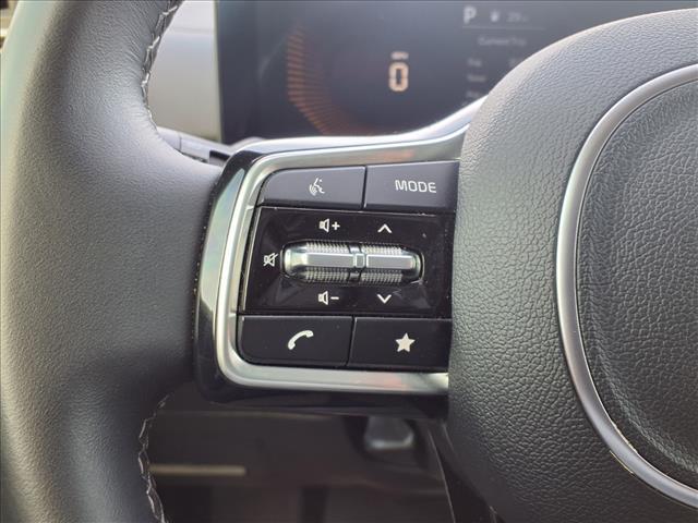 used 2024 Kia Sorento car, priced at $29,634