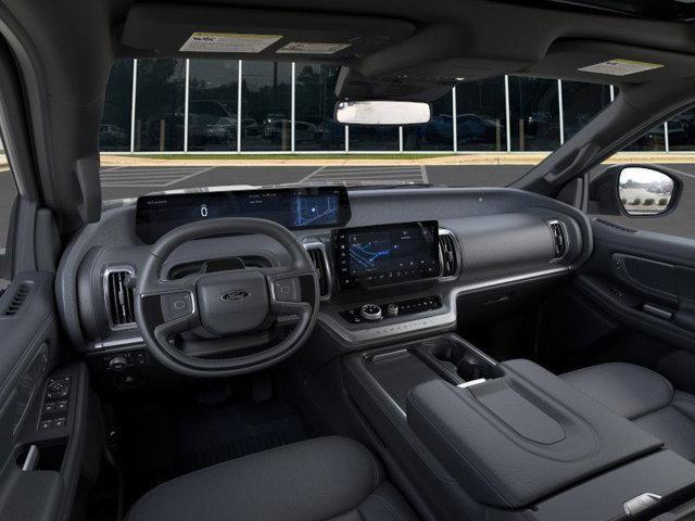 new 2025 Ford Expedition car, priced at $75,490