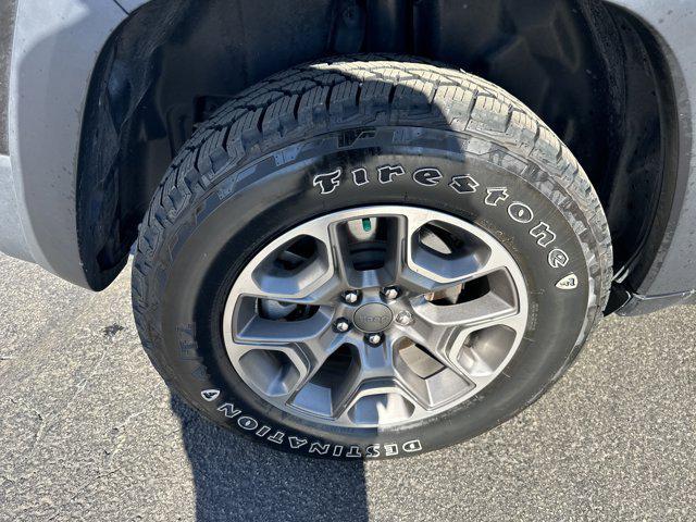 used 2021 Jeep Cherokee car, priced at $19,490