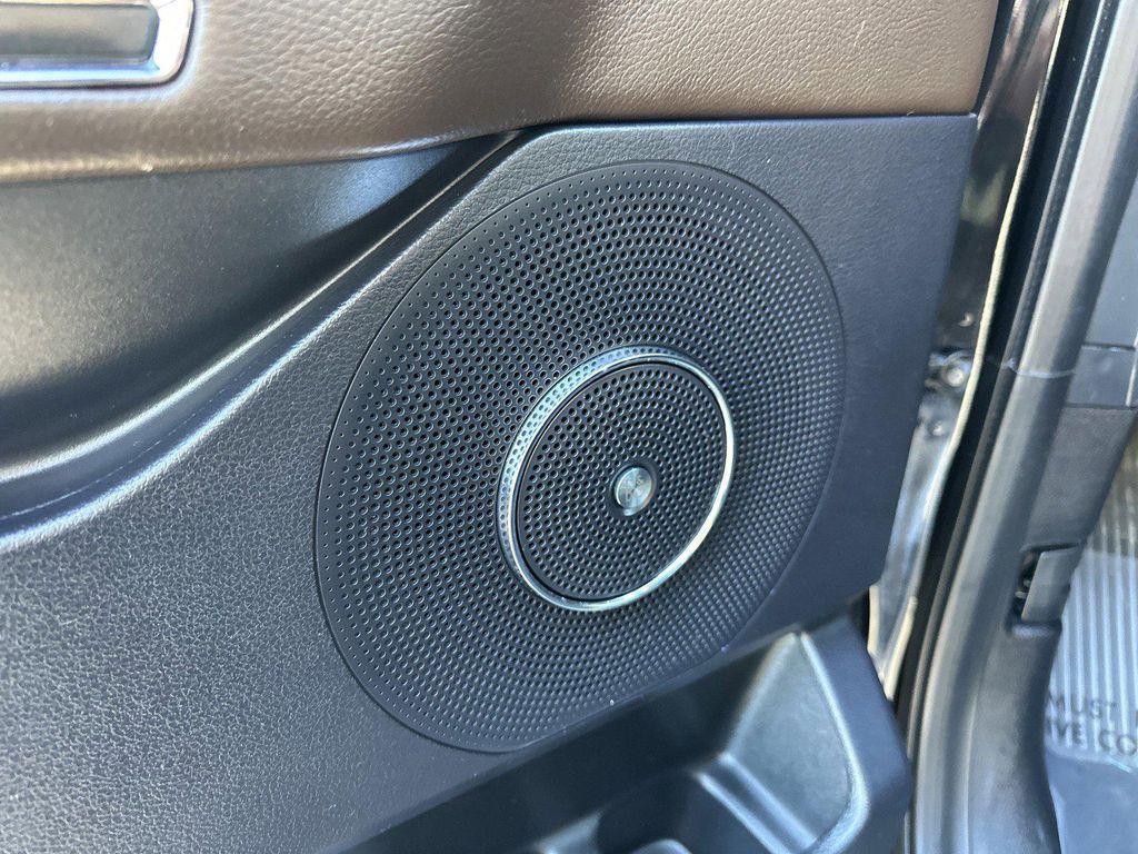 used 2020 Ford Expedition car, priced at $33,990