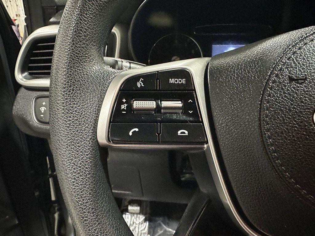 used 2020 Kia Sorento car, priced at $13,997