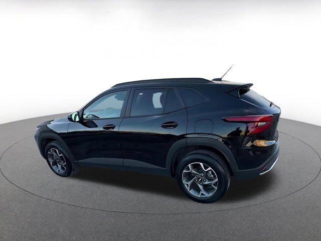 used 2025 Chevrolet Trax car, priced at $18,941