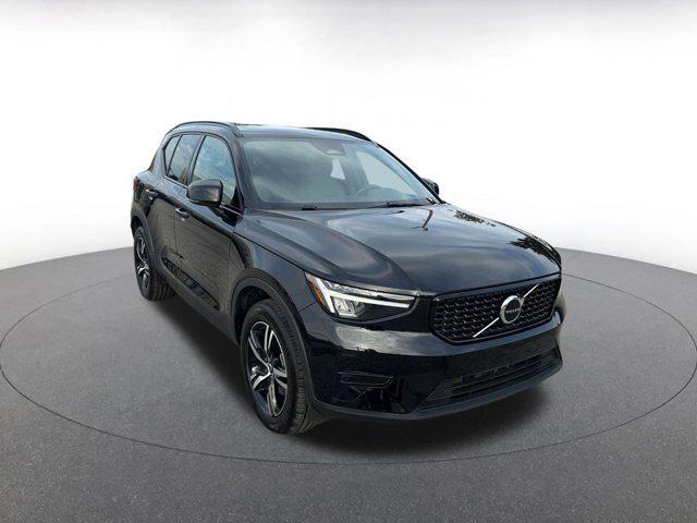 used 2024 Volvo XC40 car, priced at $24,317