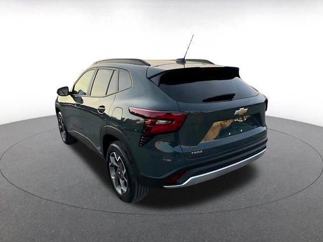 used 2025 Chevrolet Trax car, priced at $19,145