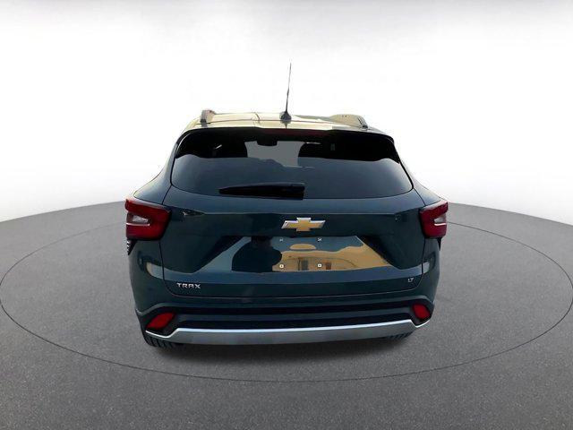 used 2025 Chevrolet Trax car, priced at $19,145