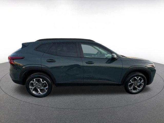 used 2025 Chevrolet Trax car, priced at $19,145