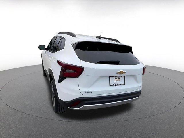 used 2025 Chevrolet Trax car, priced at $19,188