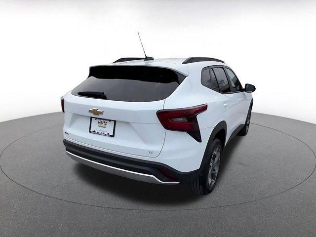 used 2025 Chevrolet Trax car, priced at $19,188