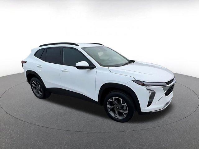 used 2025 Chevrolet Trax car, priced at $19,188