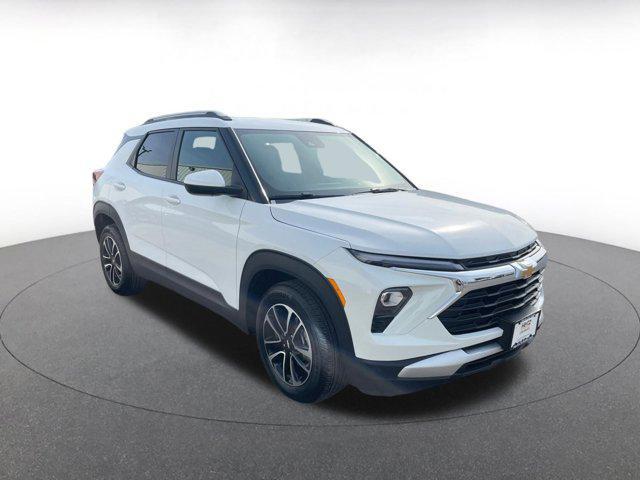 used 2025 Chevrolet TrailBlazer car, priced at $20,837