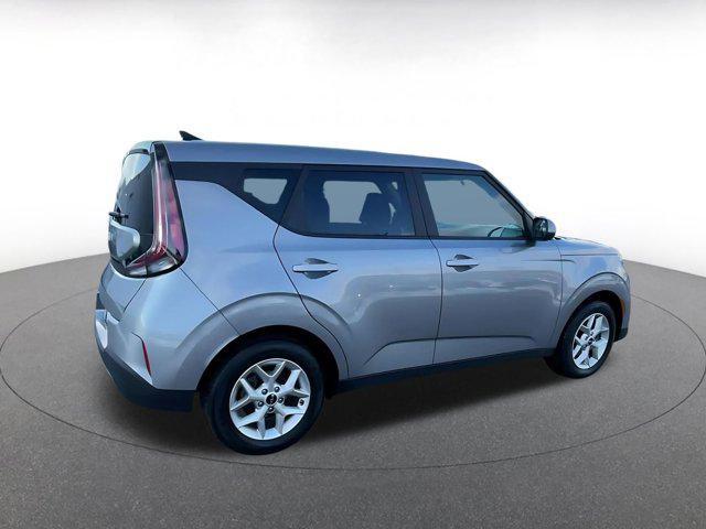 used 2025 Kia Soul car, priced at $16,706