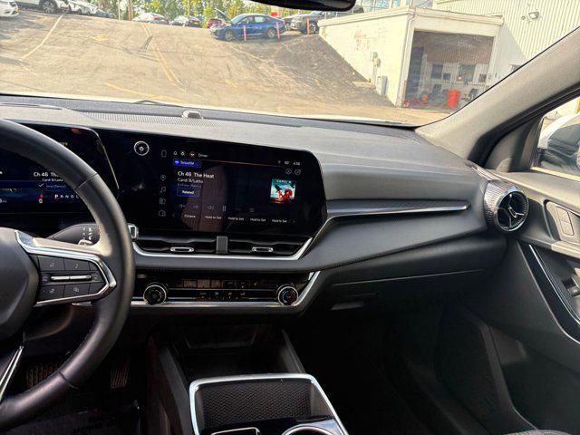 used 2025 Chevrolet Equinox car, priced at $23,298