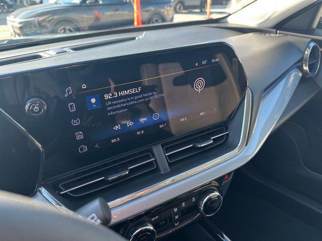 used 2025 Chevrolet Trax car, priced at $19,007