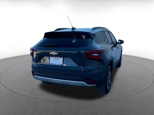used 2025 Chevrolet Trax car, priced at $19,007