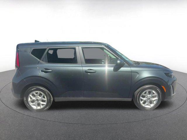 used 2025 Kia Soul car, priced at $17,698