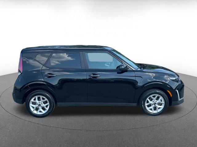 used 2025 Kia Soul car, priced at $17,798