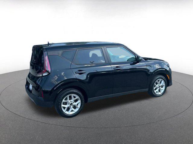 used 2025 Kia Soul car, priced at $17,798