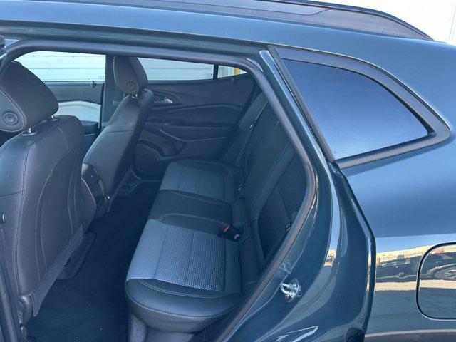 used 2025 Chevrolet Trax car, priced at $19,086