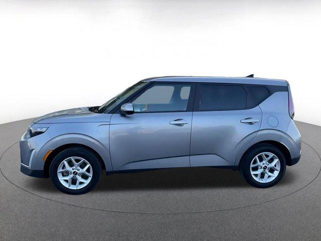 used 2025 Kia Soul car, priced at $16,478