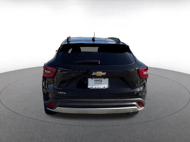 used 2025 Chevrolet Trax car, priced at $19,629