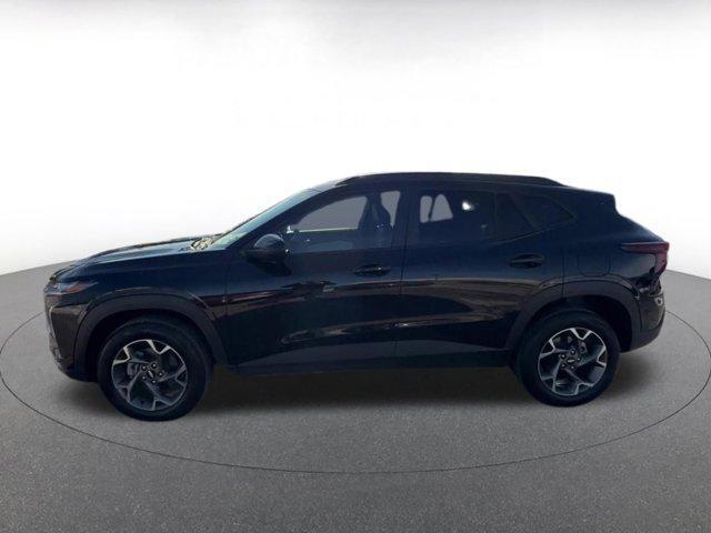 used 2025 Chevrolet Trax car, priced at $19,629