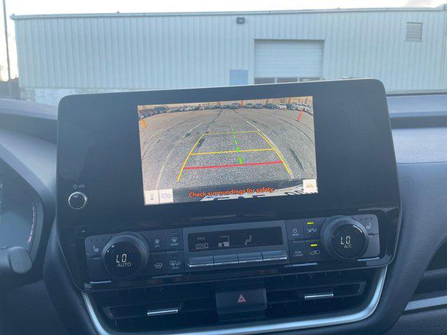 used 2025 Toyota Grand Highlander car, priced at $42,024