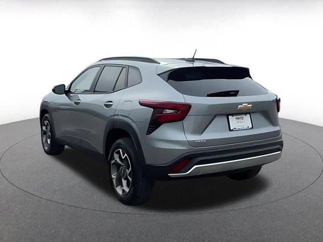 used 2025 Chevrolet Trax car, priced at $19,092