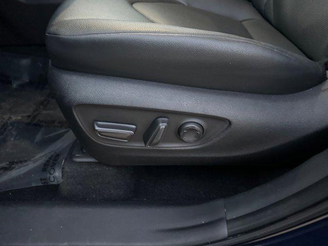 used 2025 Toyota Highlander car, priced at $40,397