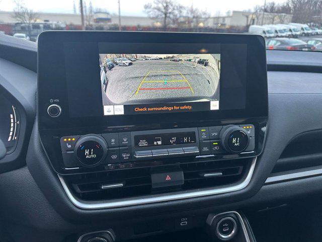 used 2025 Toyota Grand Highlander car, priced at $42,342