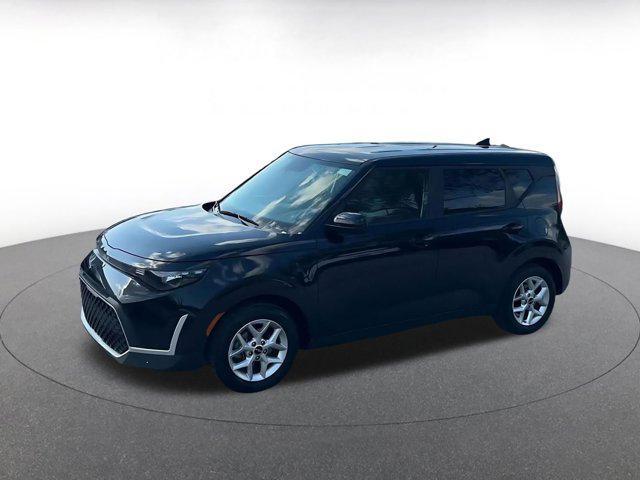 used 2025 Kia Soul car, priced at $18,198