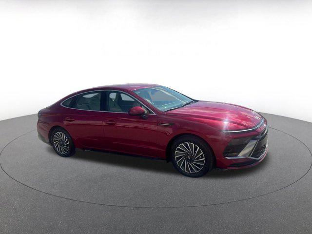 used 2025 Hyundai Sonata Hybrid car, priced at $23,995