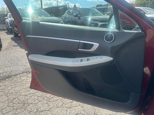 used 2025 Hyundai Sonata Hybrid car, priced at $23,995