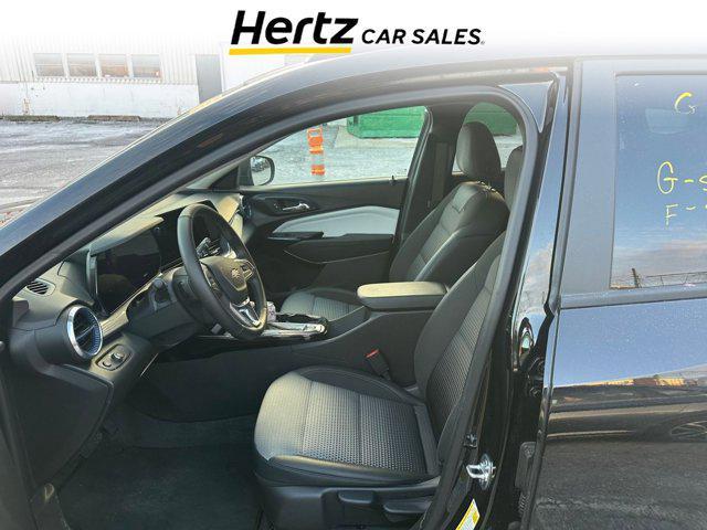 used 2025 Chevrolet Trax car, priced at $19,445