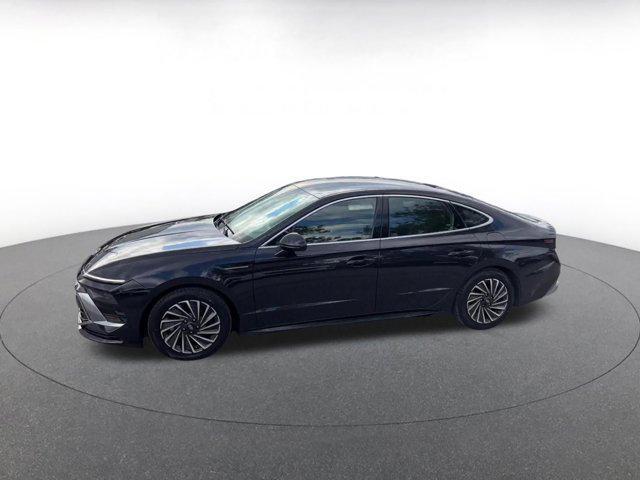 used 2025 Hyundai Sonata Hybrid car, priced at $24,367