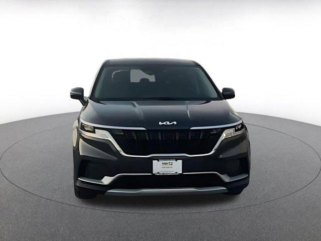 used 2023 Kia Carnival car, priced at $24,063