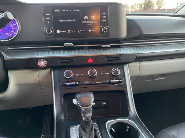 used 2023 Kia Carnival car, priced at $24,063