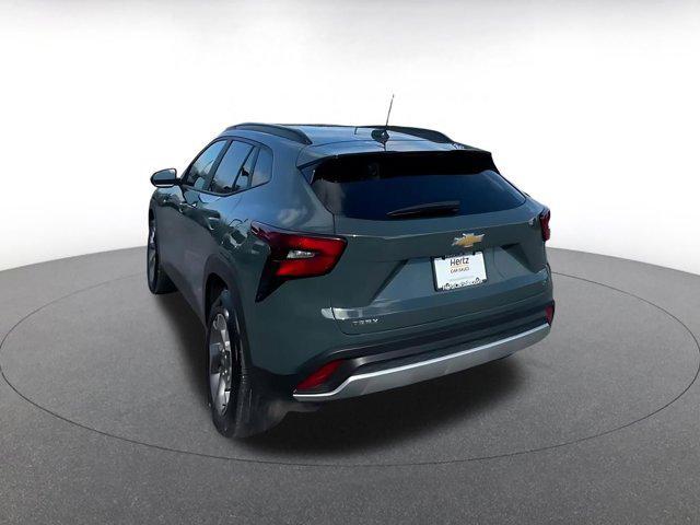 used 2025 Chevrolet Trax car, priced at $19,562