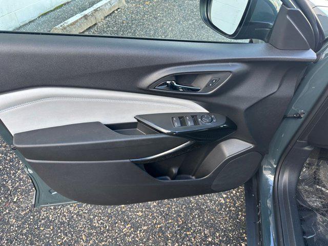 used 2025 Chevrolet Trax car, priced at $19,562