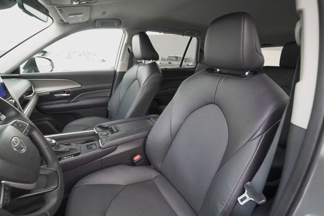 used 2024 Toyota Grand Highlander car, priced at $45,995