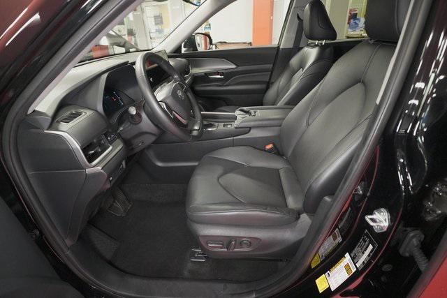 used 2024 Toyota Grand Highlander car, priced at $41,995