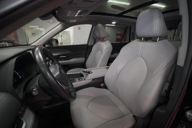 used 2024 Toyota Grand Highlander car, priced at $41,995