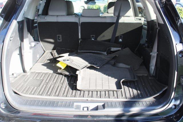 used 2021 Toyota Highlander car, priced at $29,995