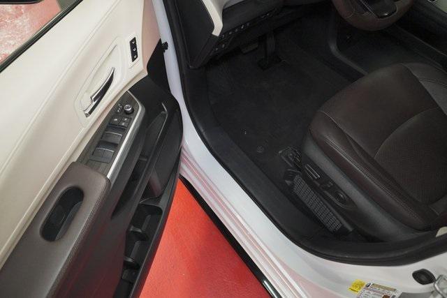 used 2024 Toyota Sienna car, priced at $51,995